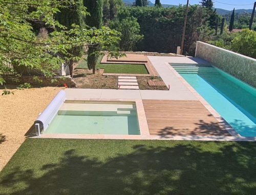 Boyer Jardin et Piscine à Puyméras